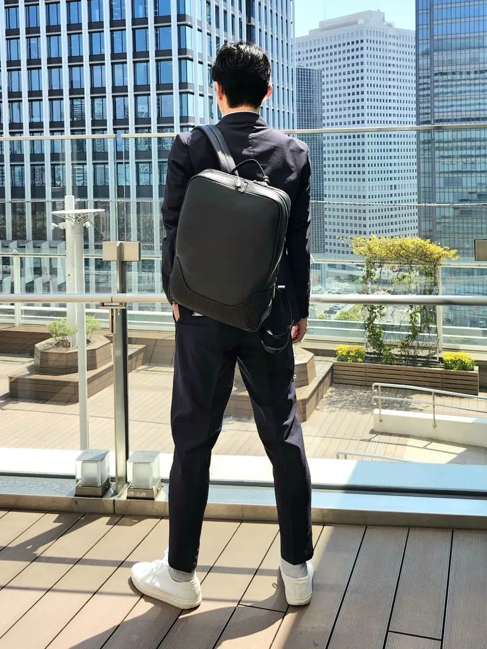 JOSEPH HOMME 泉 コーディネート画像