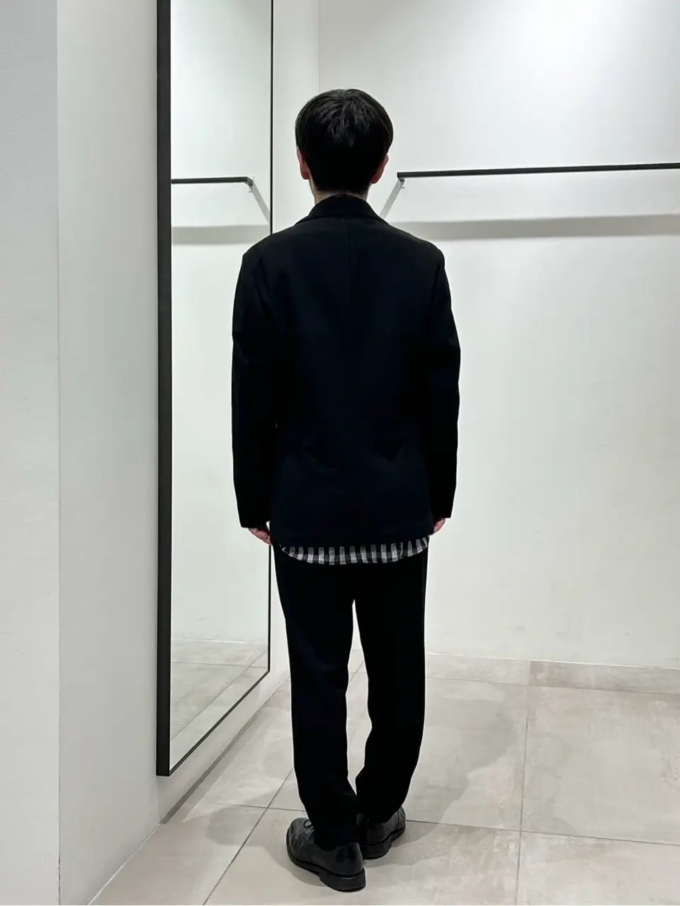 JOSEPH HOMME 鈴木 コーディネート画像