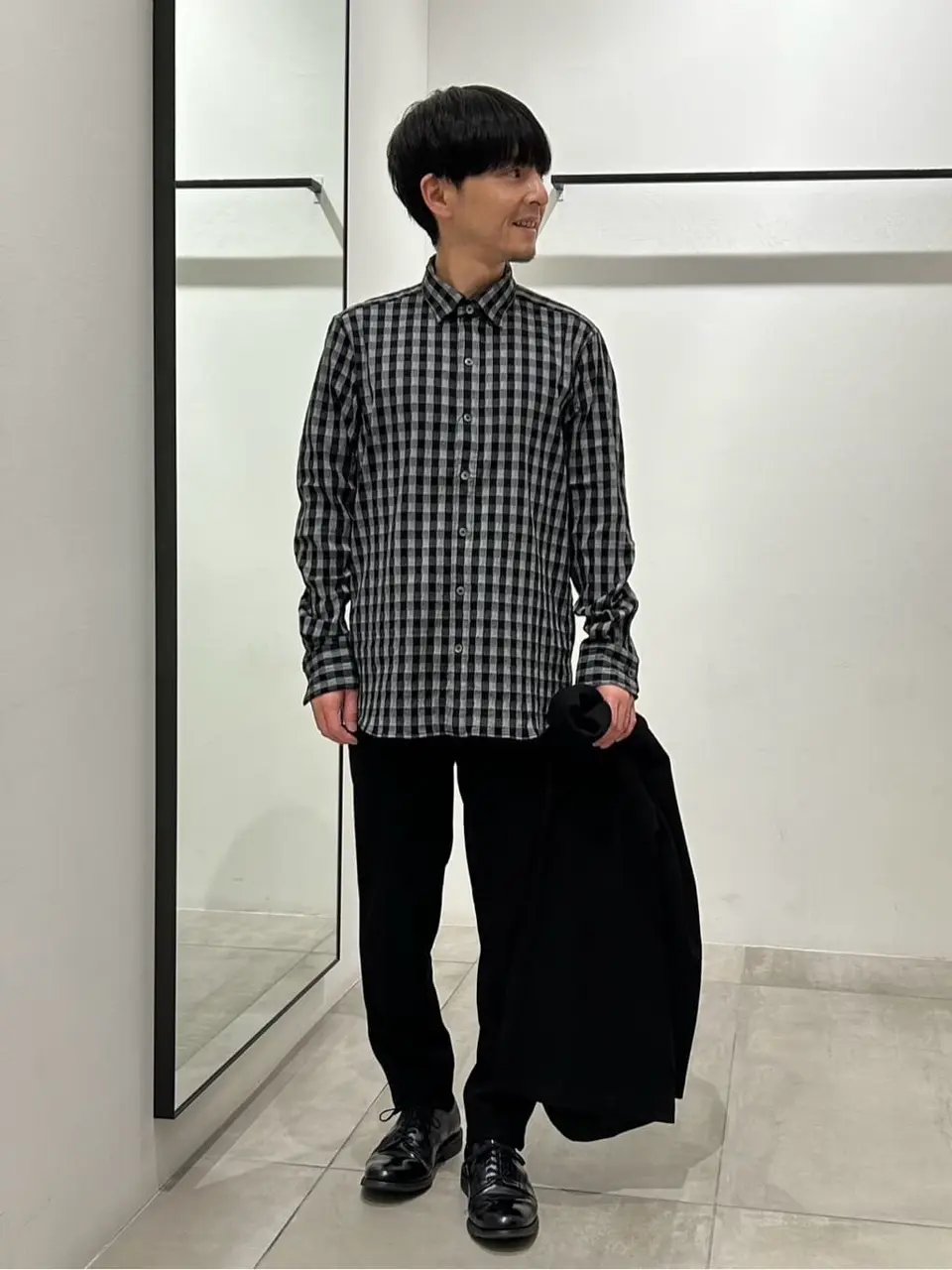 JOSEPH HOMME 鈴木 コーディネート画像