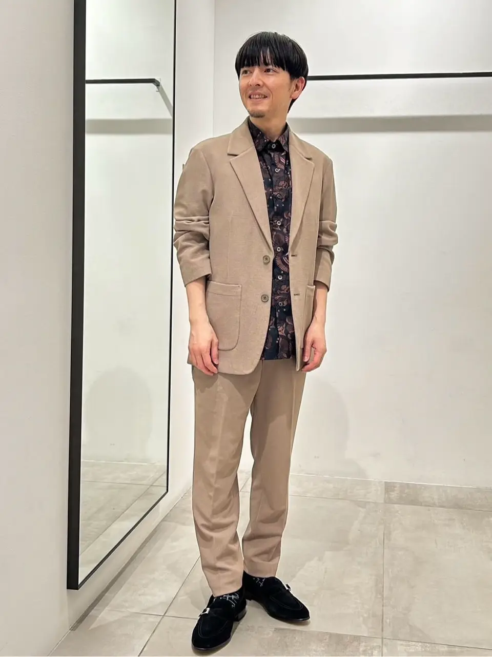 JOSEPH HOMME 鈴木 コーディネート画像