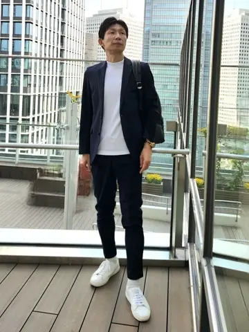 JOSEPH HOMME 泉 コーディネート画像