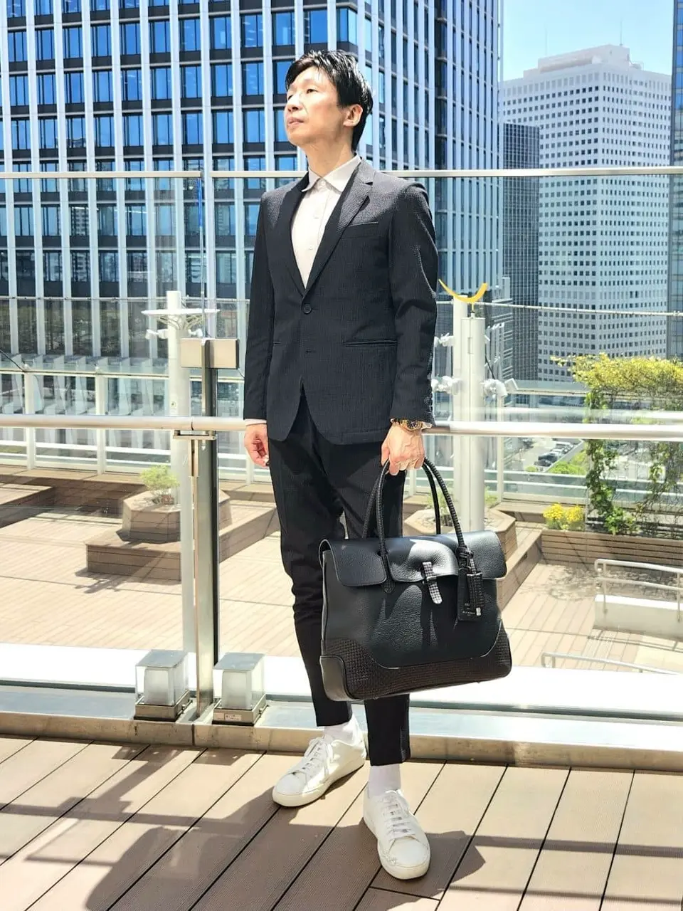 JOSEPH HOMME 泉 コーディネート画像