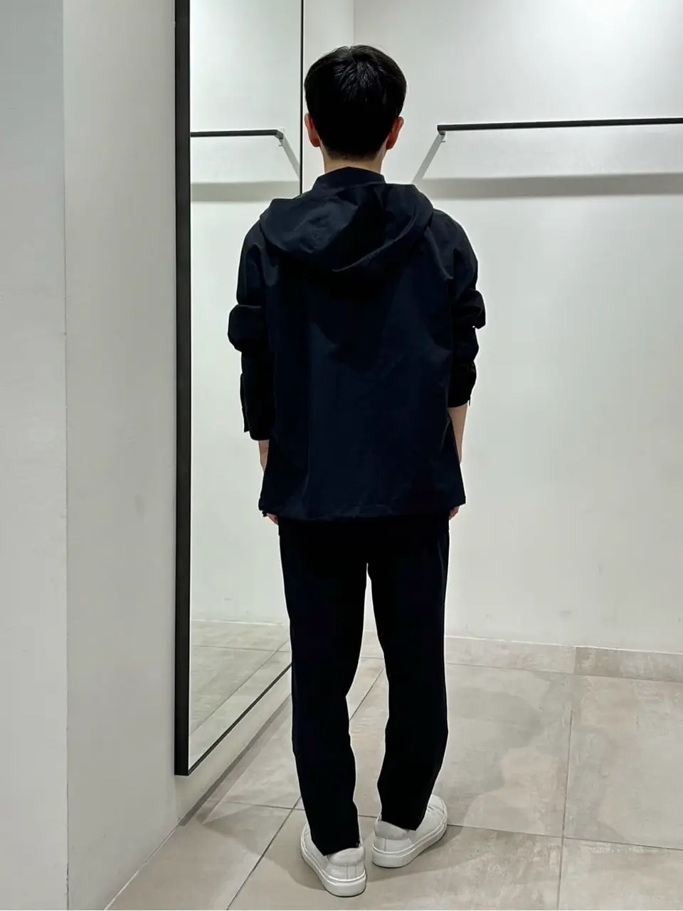 JOSEPH HOMME 鈴木 コーディネート画像