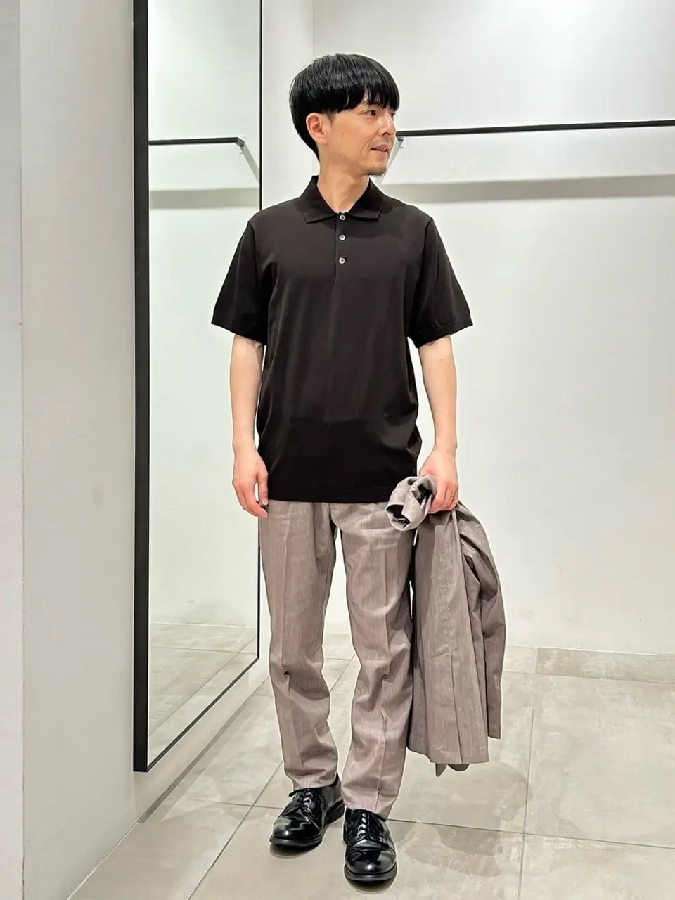 JOSEPH HOMME 鈴木 コーディネート画像