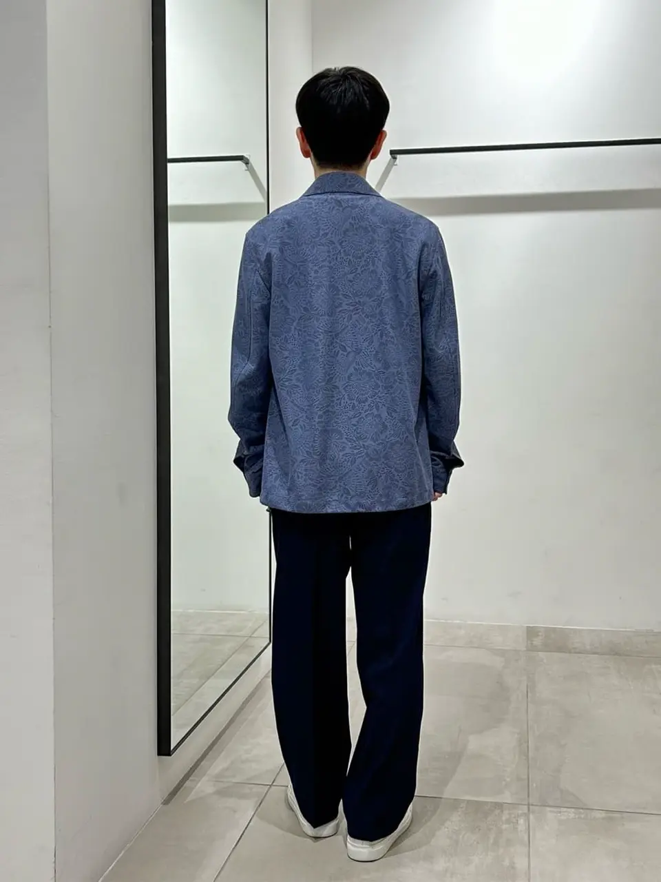 JOSEPH HOMME 鈴木 コーディネート画像