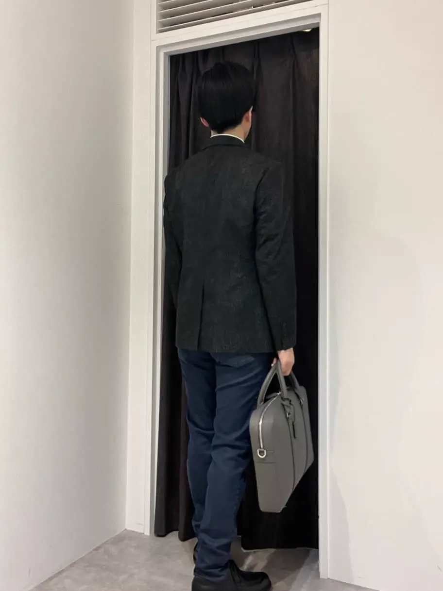 JOSEPH HOMME 井原 コーディネート画像