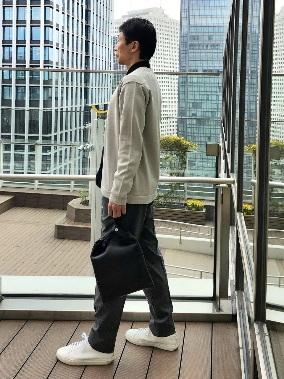 JOSEPH HOMME 泉 コーディネート画像