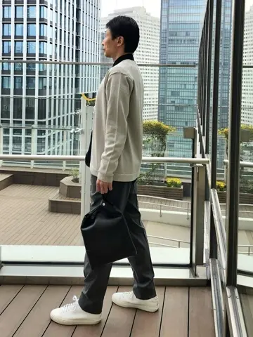 JOSEPH HOMME 泉 コーディネート画像