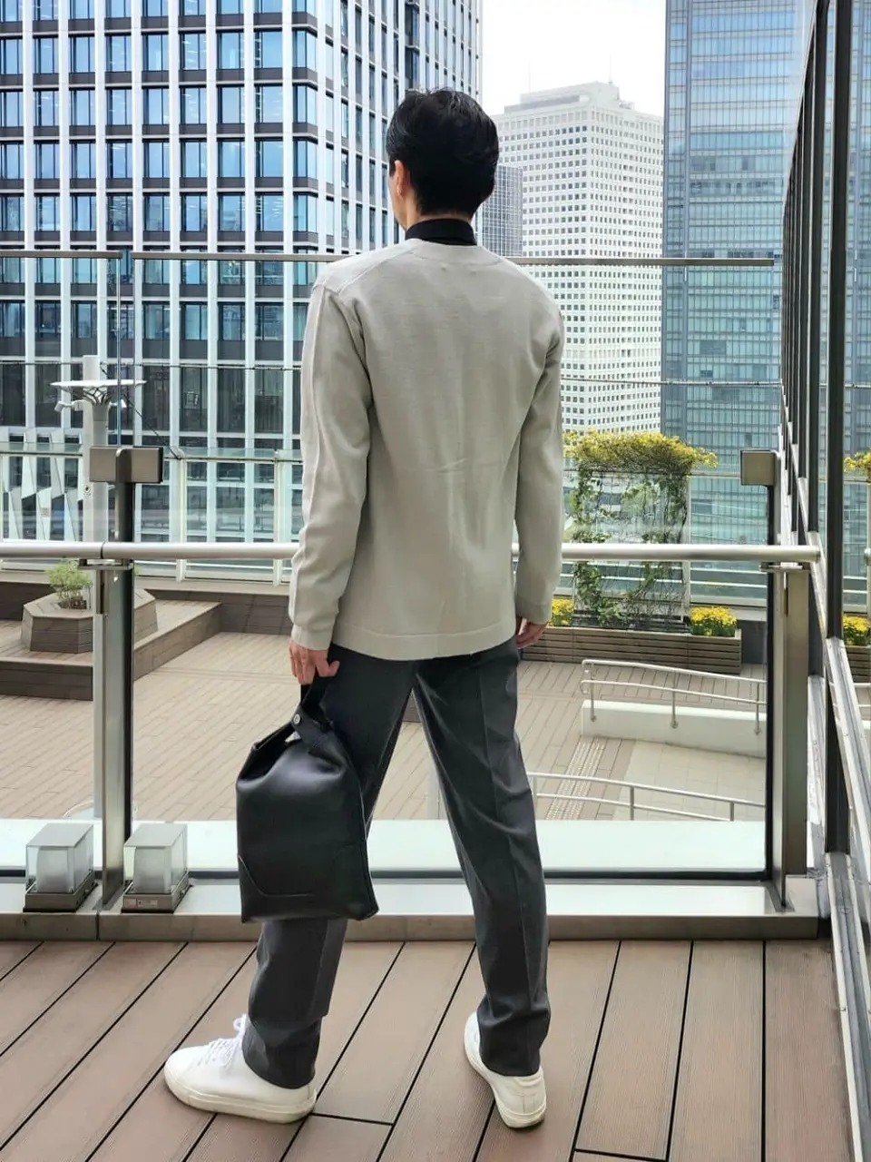 JOSEPH HOMME 泉 コーディネート画像