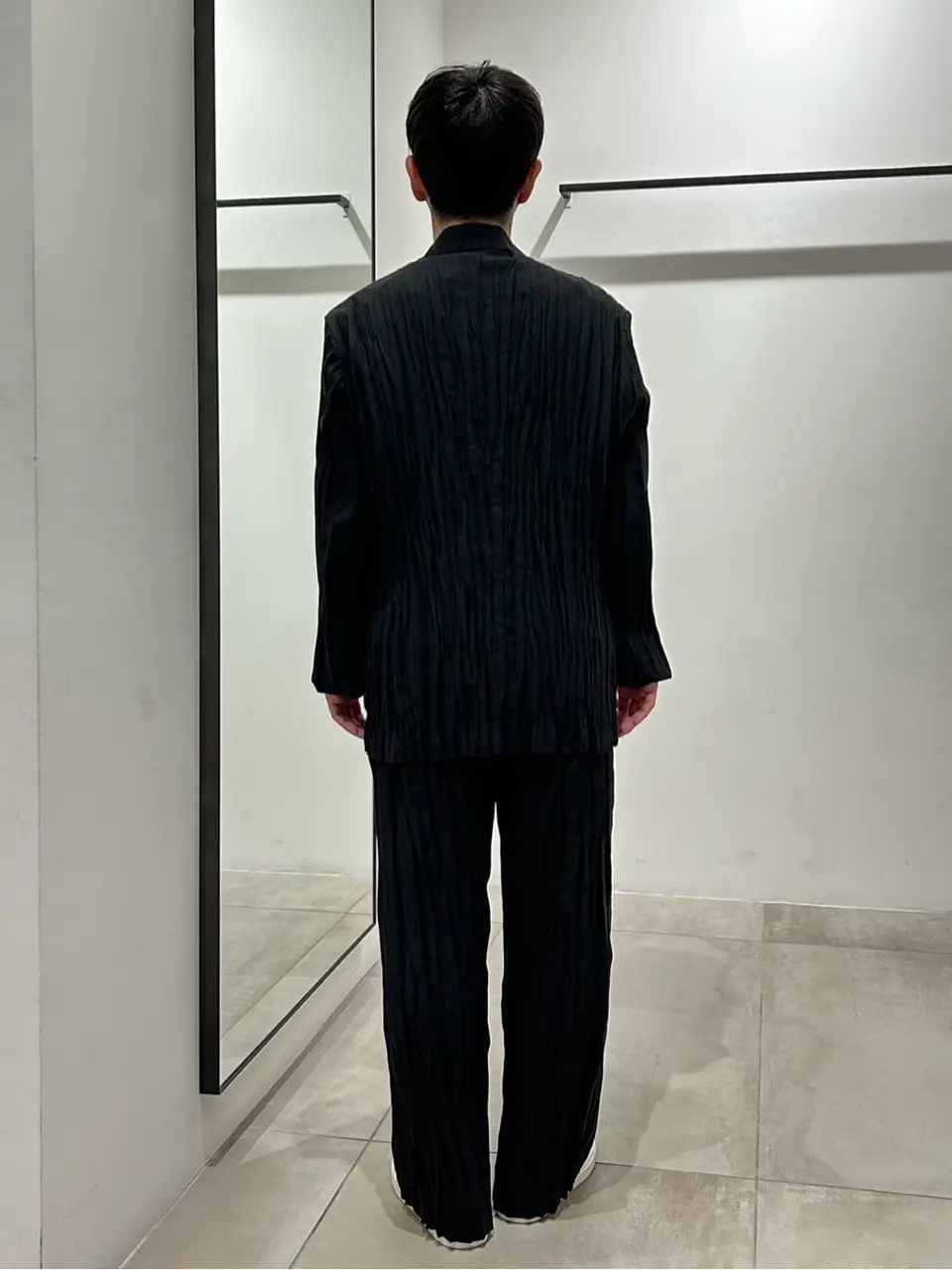 JOSEPH HOMME 鈴木 コーディネート画像