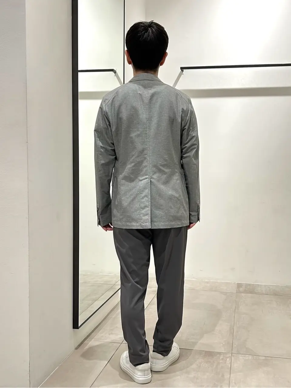 JOSEPH HOMME 鈴木 コーディネート画像