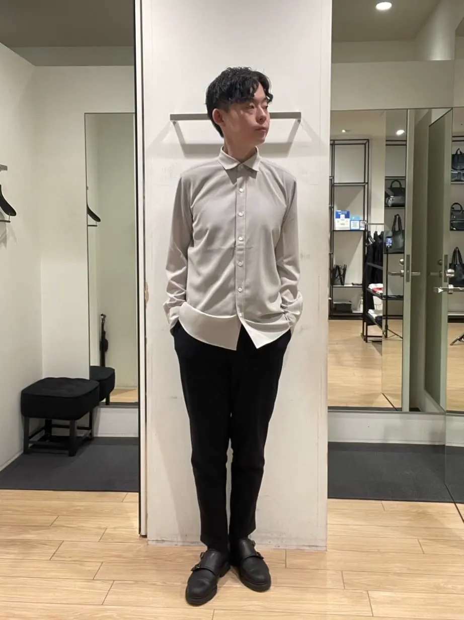 JOSEPH HOMME 佐藤健人 コーディネート画像