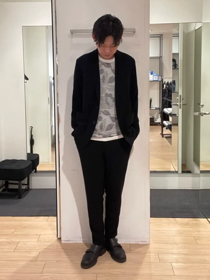 JOSEPH HOMME 佐藤健人 コーディネート画像