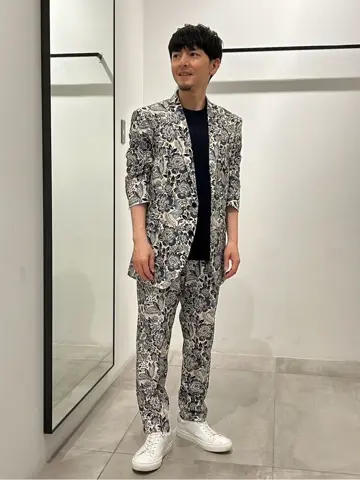 JOSEPH HOMME 鈴木 コーディネート画像