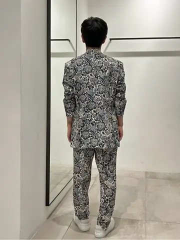 JOSEPH HOMME 鈴木 コーディネート画像