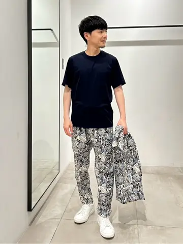 JOSEPH HOMME 鈴木 コーディネート画像