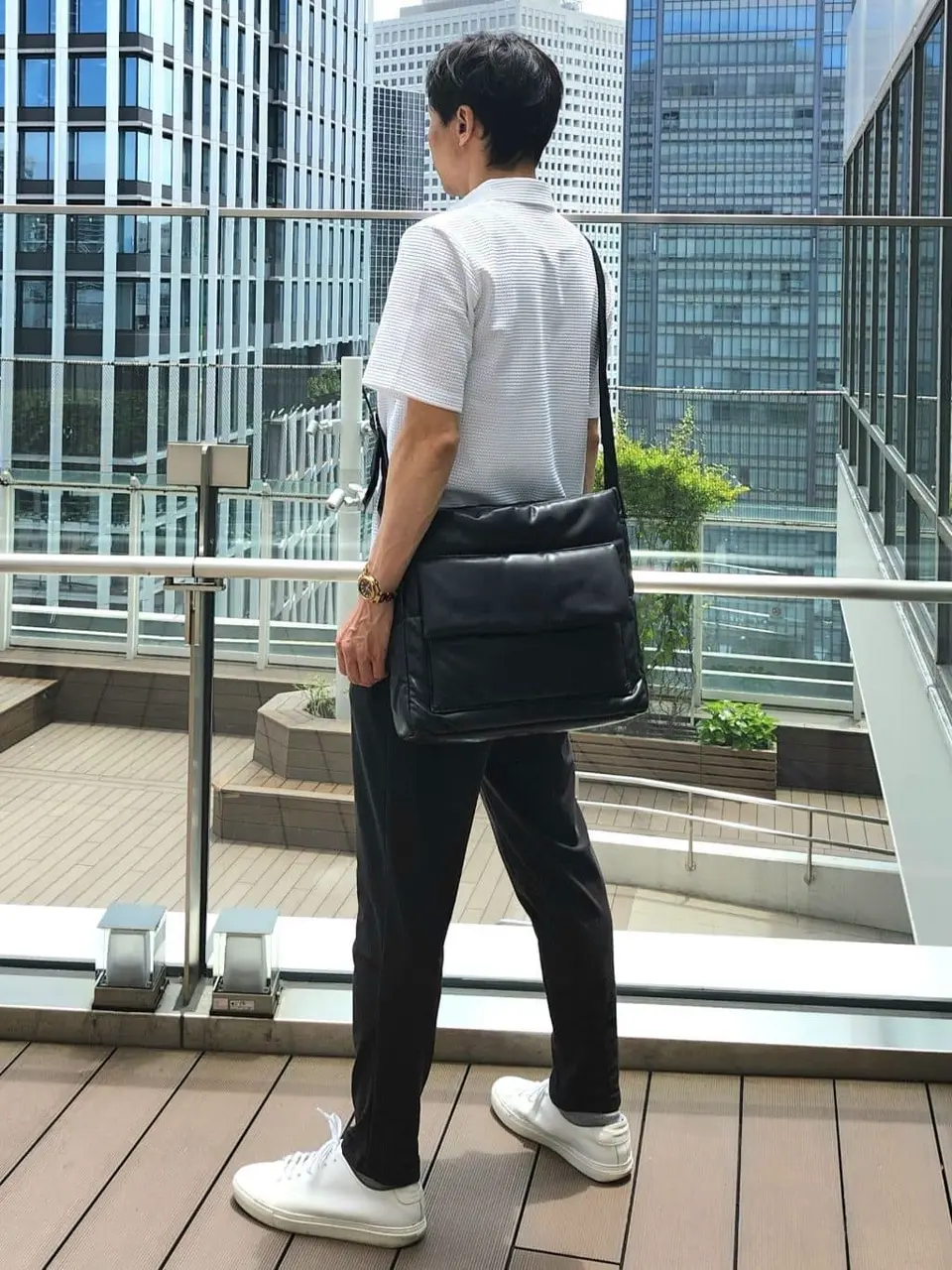 JOSEPH HOMME 泉 コーディネート画像