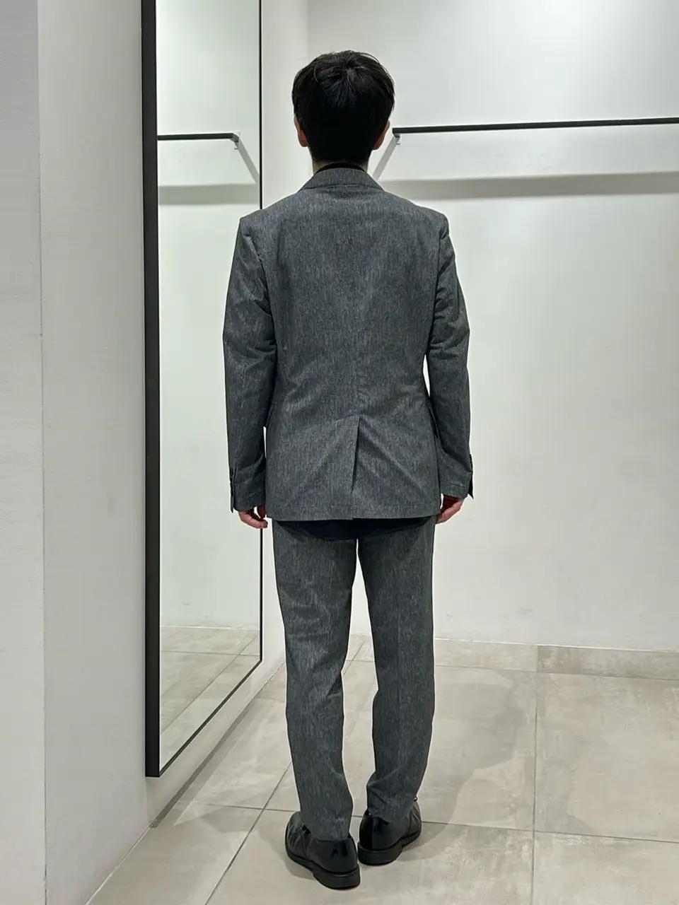 JOSEPH HOMME 鈴木 コーディネート画像