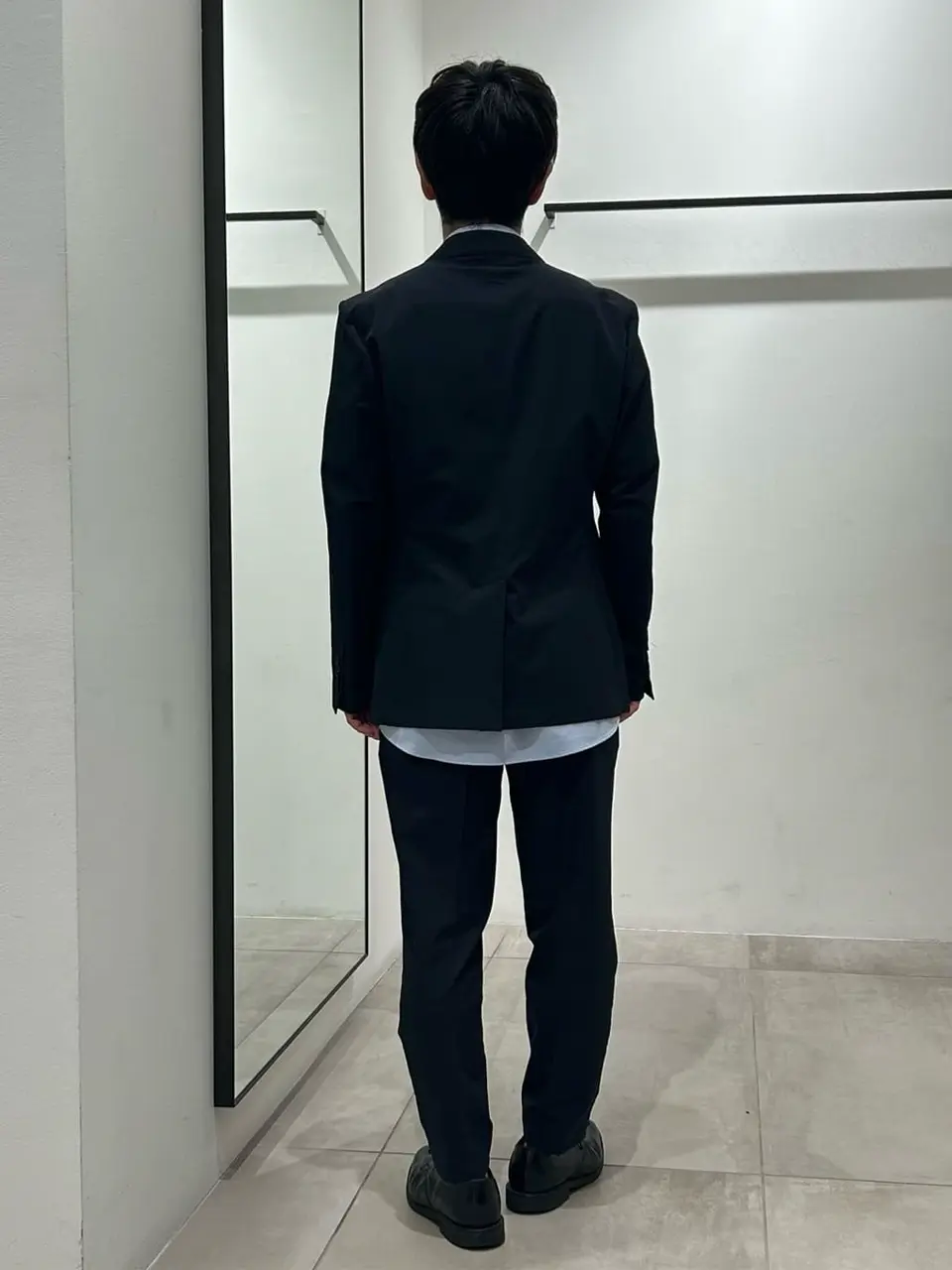 JOSEPH HOMME 鈴木 コーディネート画像