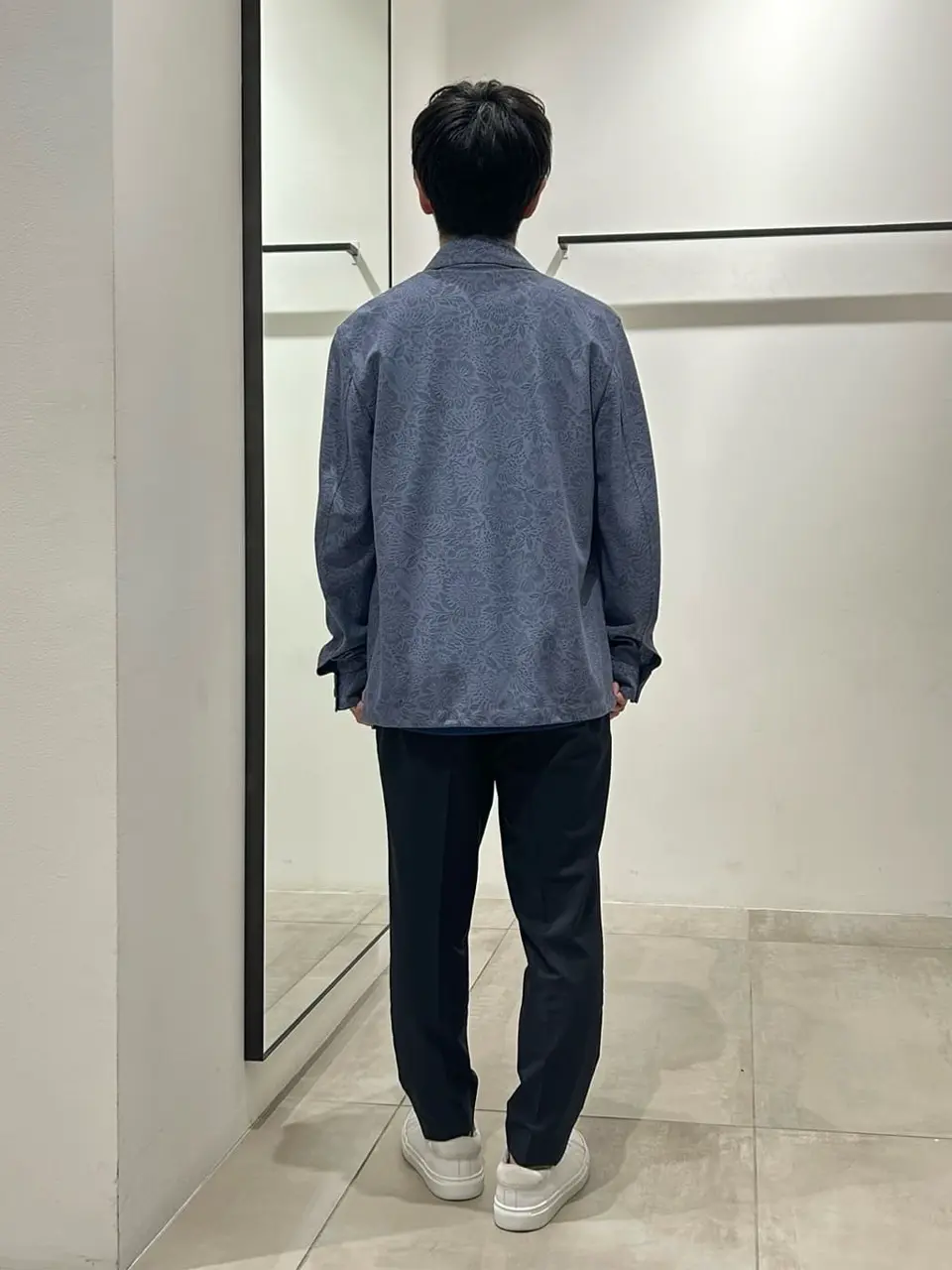 JOSEPH HOMME 鈴木 コーディネート画像