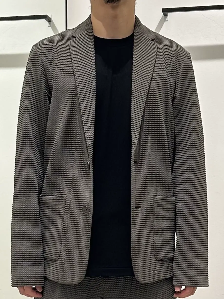 JOSEPH HOMME 鈴木 コーディネート画像