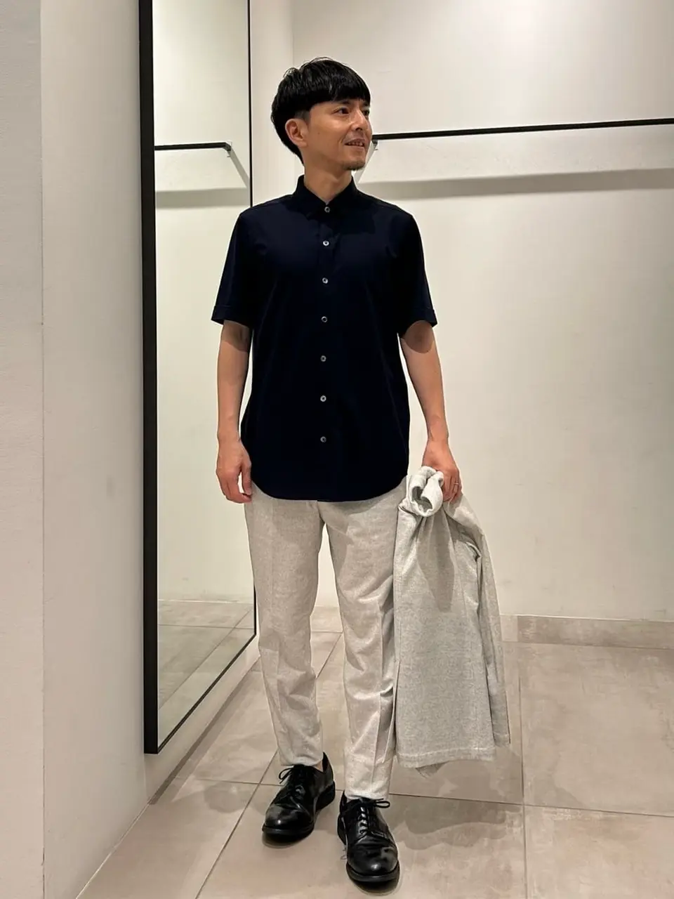 JOSEPH HOMME 鈴木 コーディネート画像