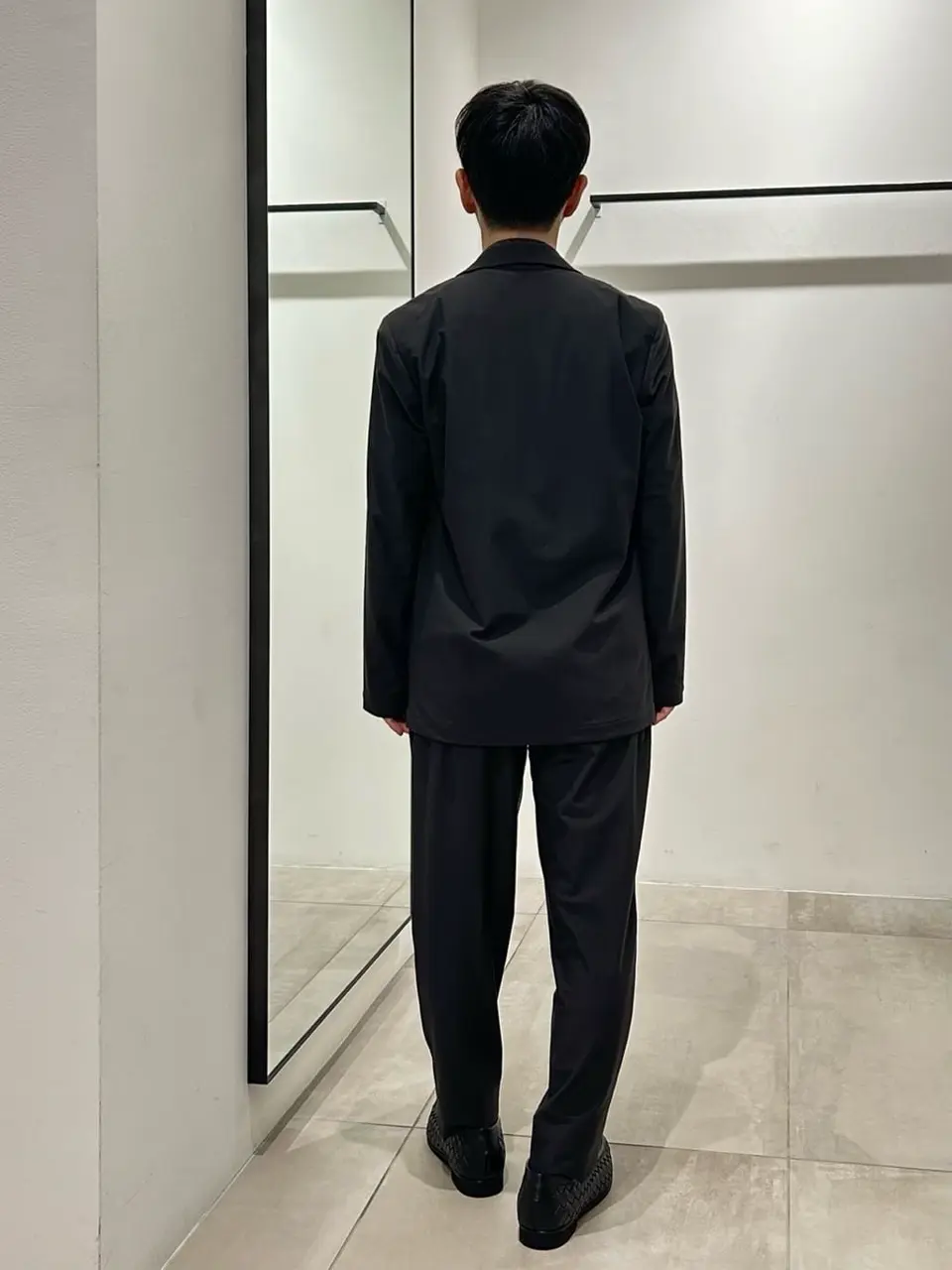 JOSEPH HOMME 鈴木 コーディネート画像