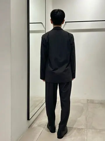 JOSEPH HOMME 鈴木 コーディネート画像