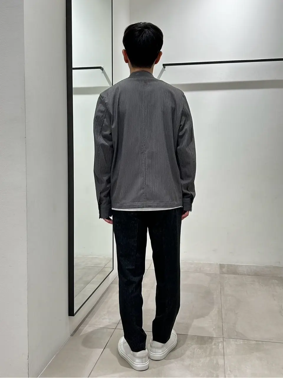 JOSEPH HOMME 鈴木 コーディネート画像