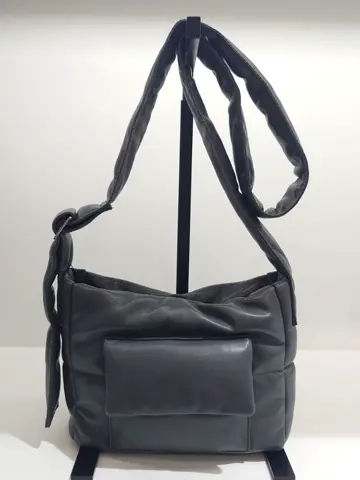 JOSEPH HOMME 根耒 コーディネート画像