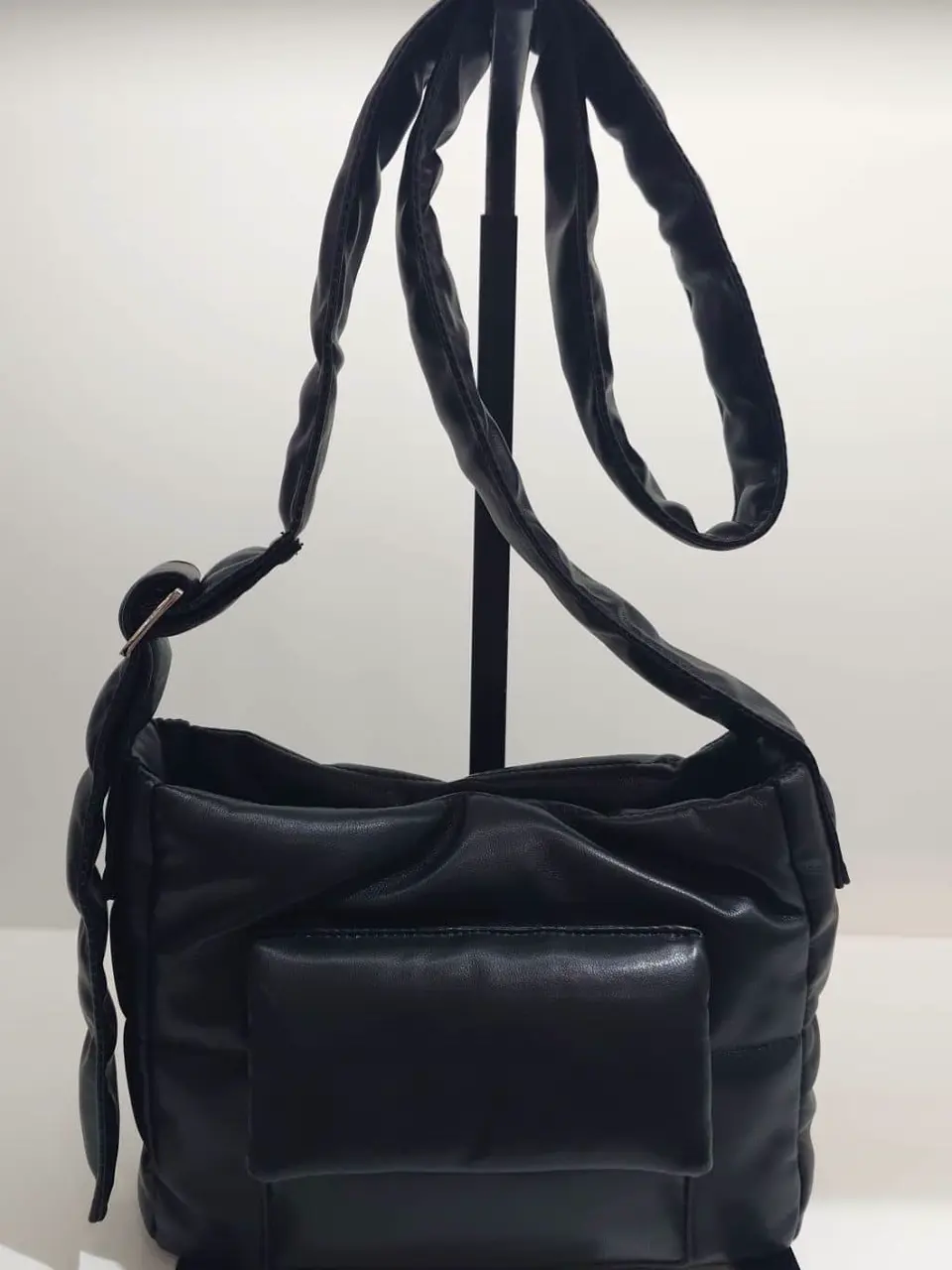 JOSEPH HOMME 根耒 コーディネート画像