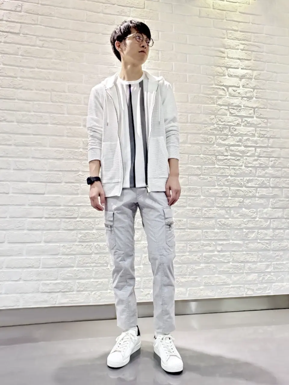  岸本 コーディネート画像