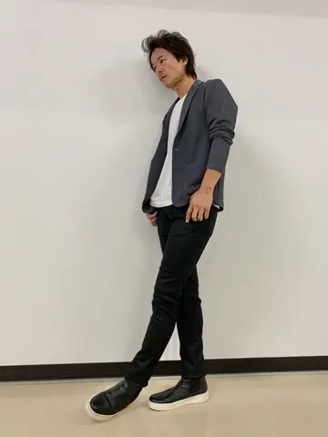 JOSEPH HOMME 岡田 コーディネート画像