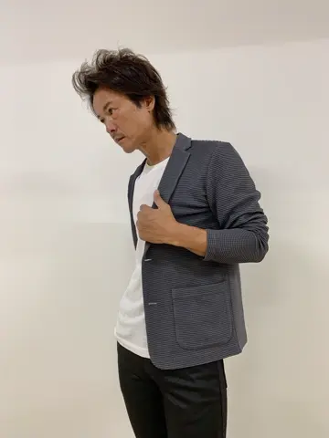 JOSEPH HOMME 岡田 コーディネート画像