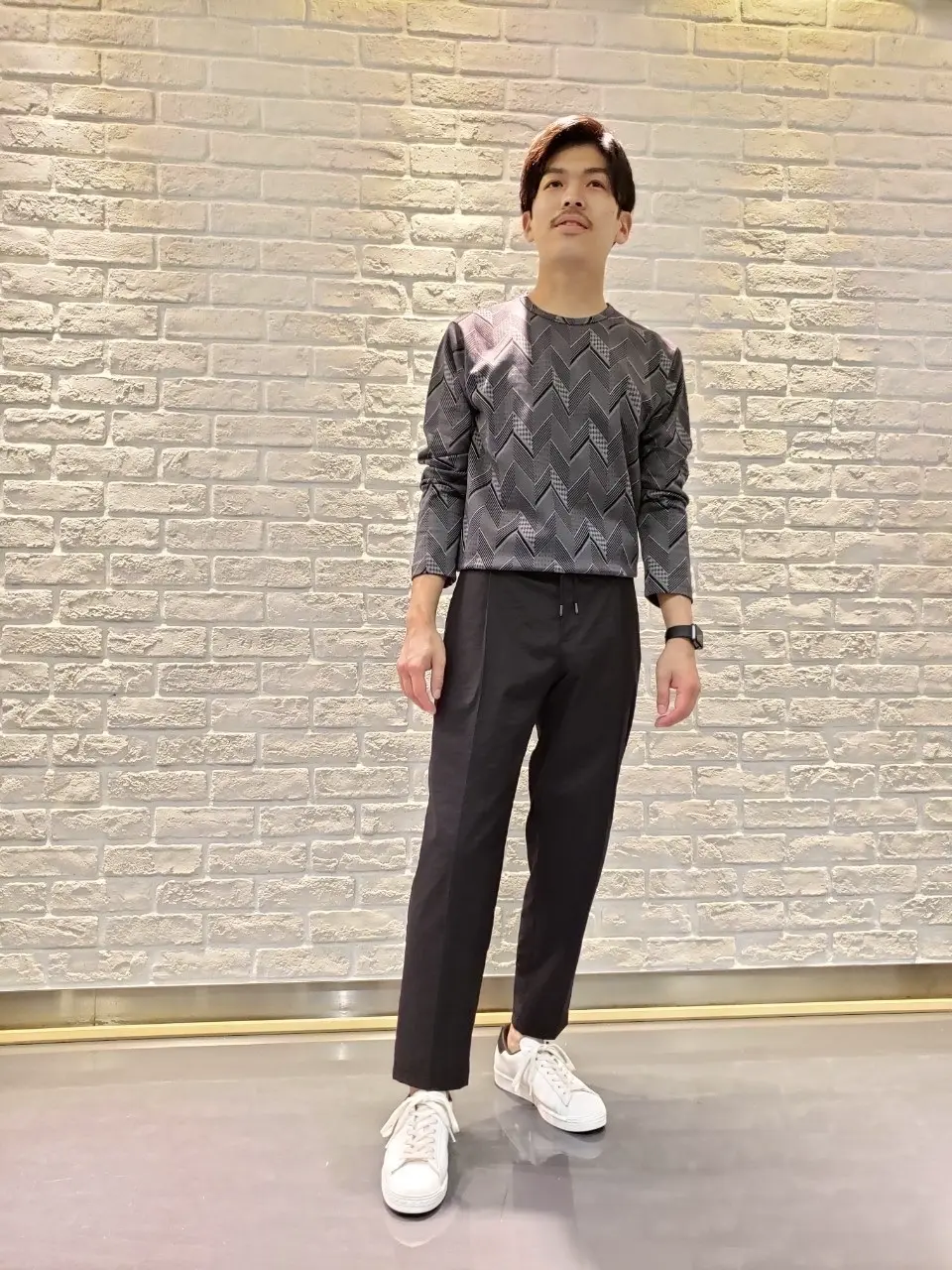 JOSEPH HOMME 井原 コーディネート画像