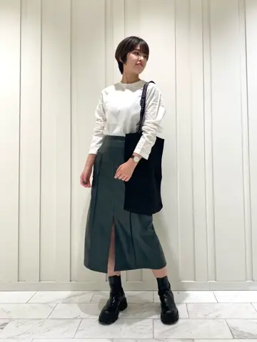 JOSEPH STUDIO スタッフ コーディネート画像