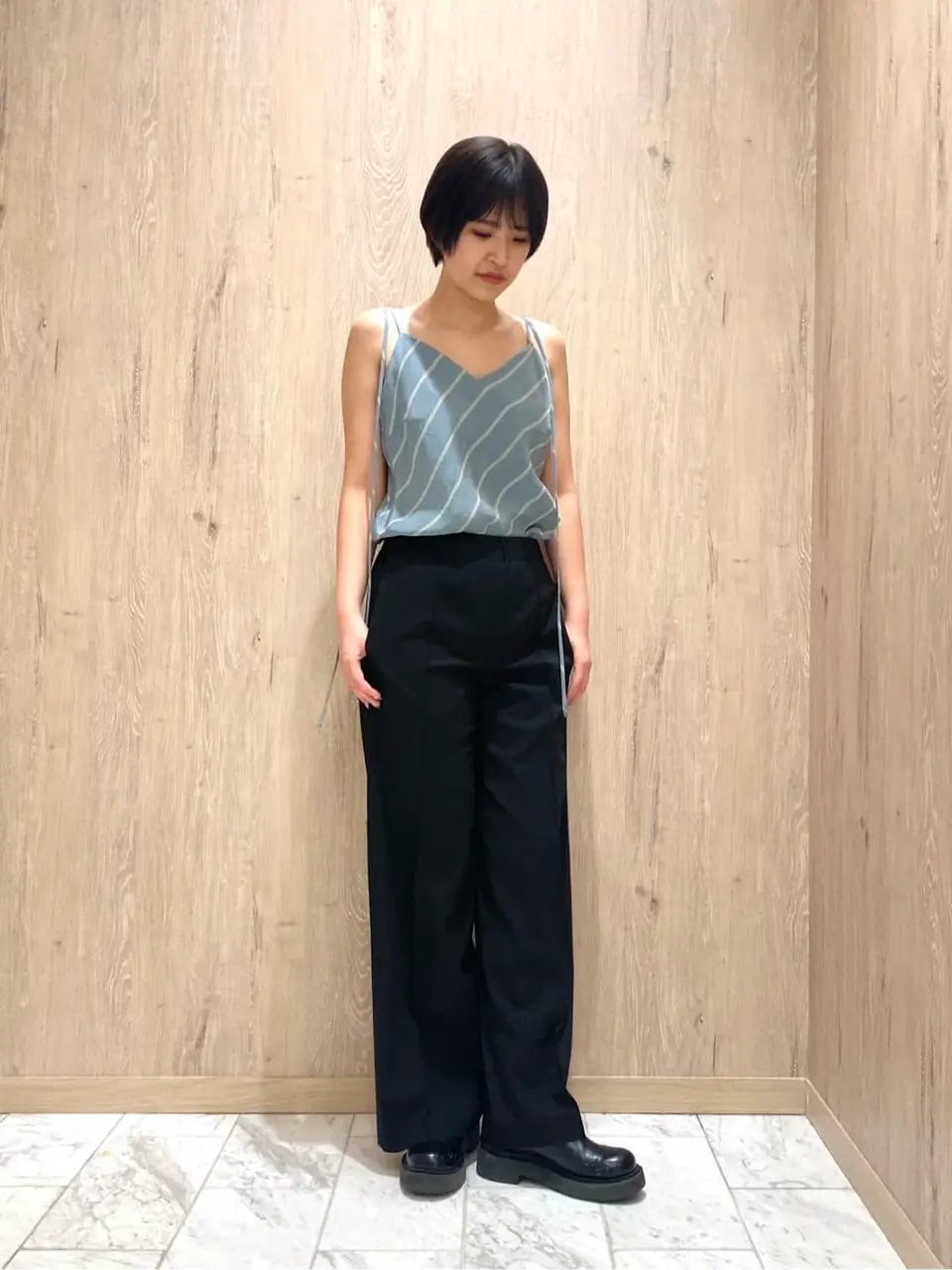 JOSEPH STUDIO スタッフ コーディネート画像