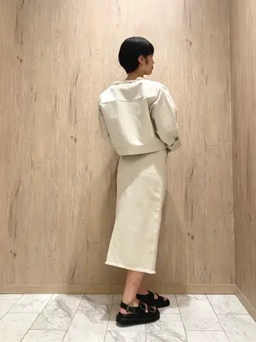 JOSEPH STUDIO スタッフ コーディネート画像