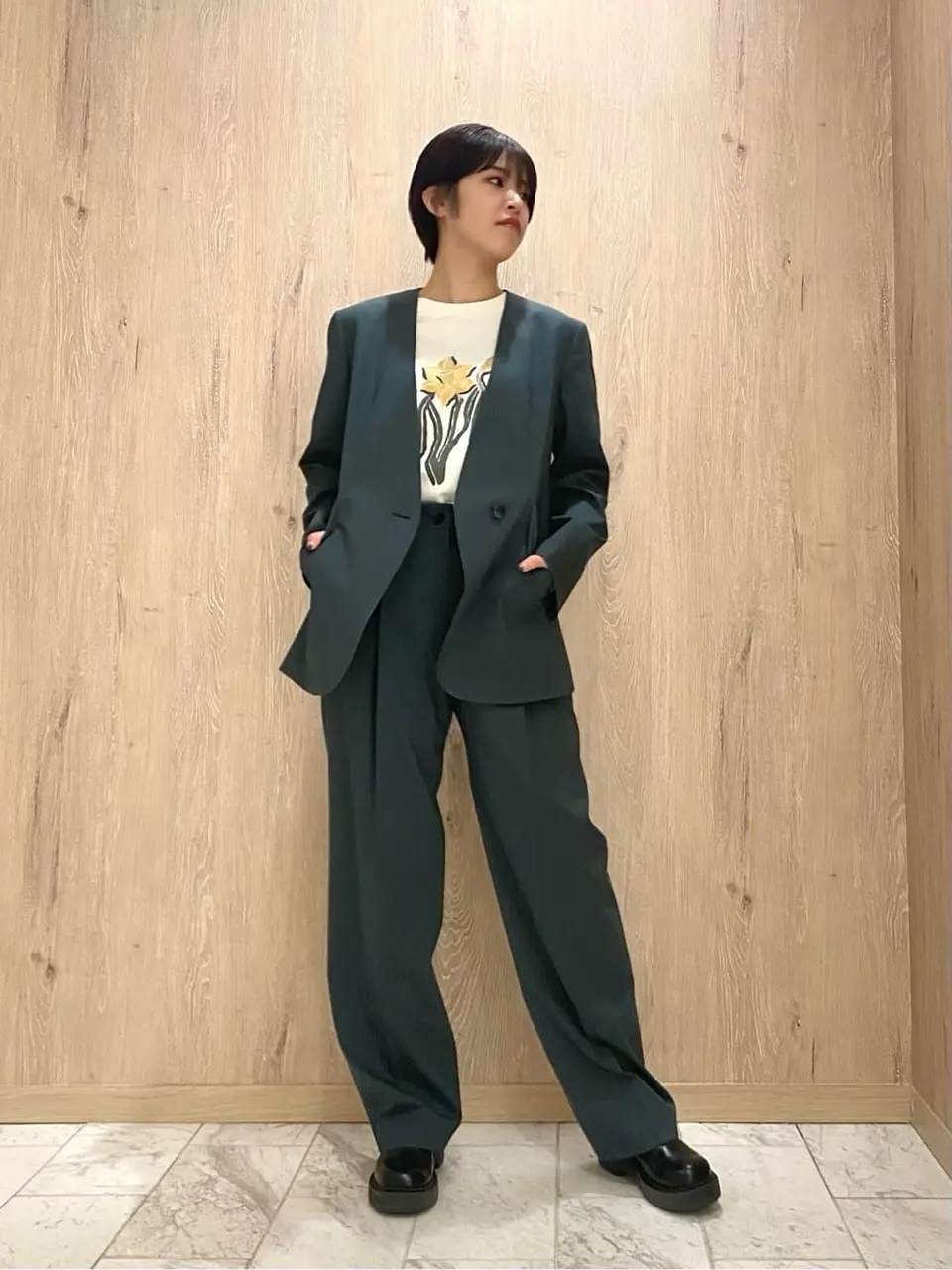 JOSEPH STUDIO スタッフ コーディネート画像