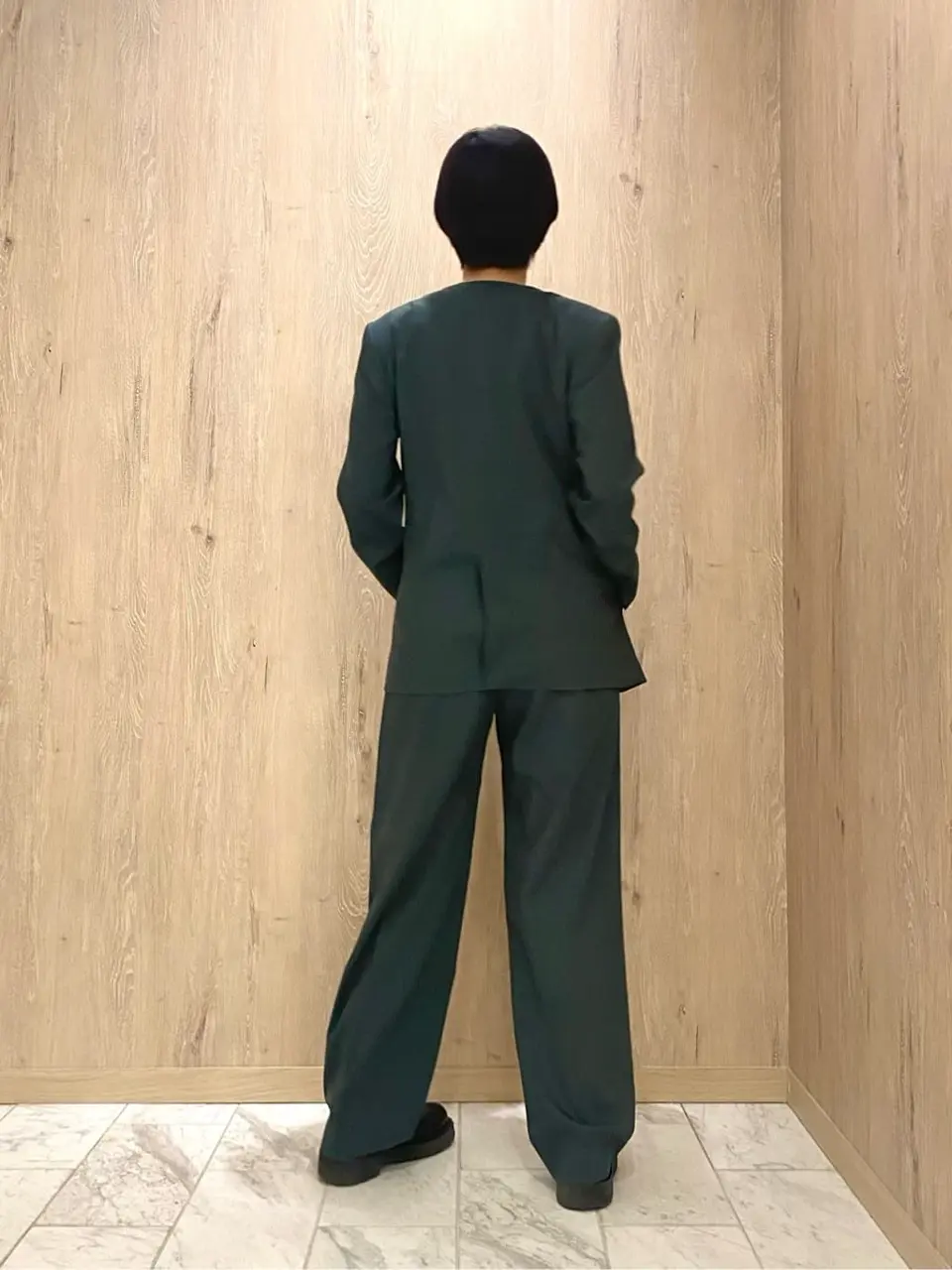 JOSEPH STUDIO スタッフ コーディネート画像