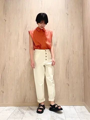 JOSEPH STUDIO スタッフ コーディネート画像