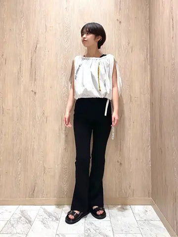 JOSEPH STUDIO スタッフ コーディネート画像