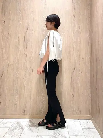 JOSEPH STUDIO スタッフ コーディネート画像