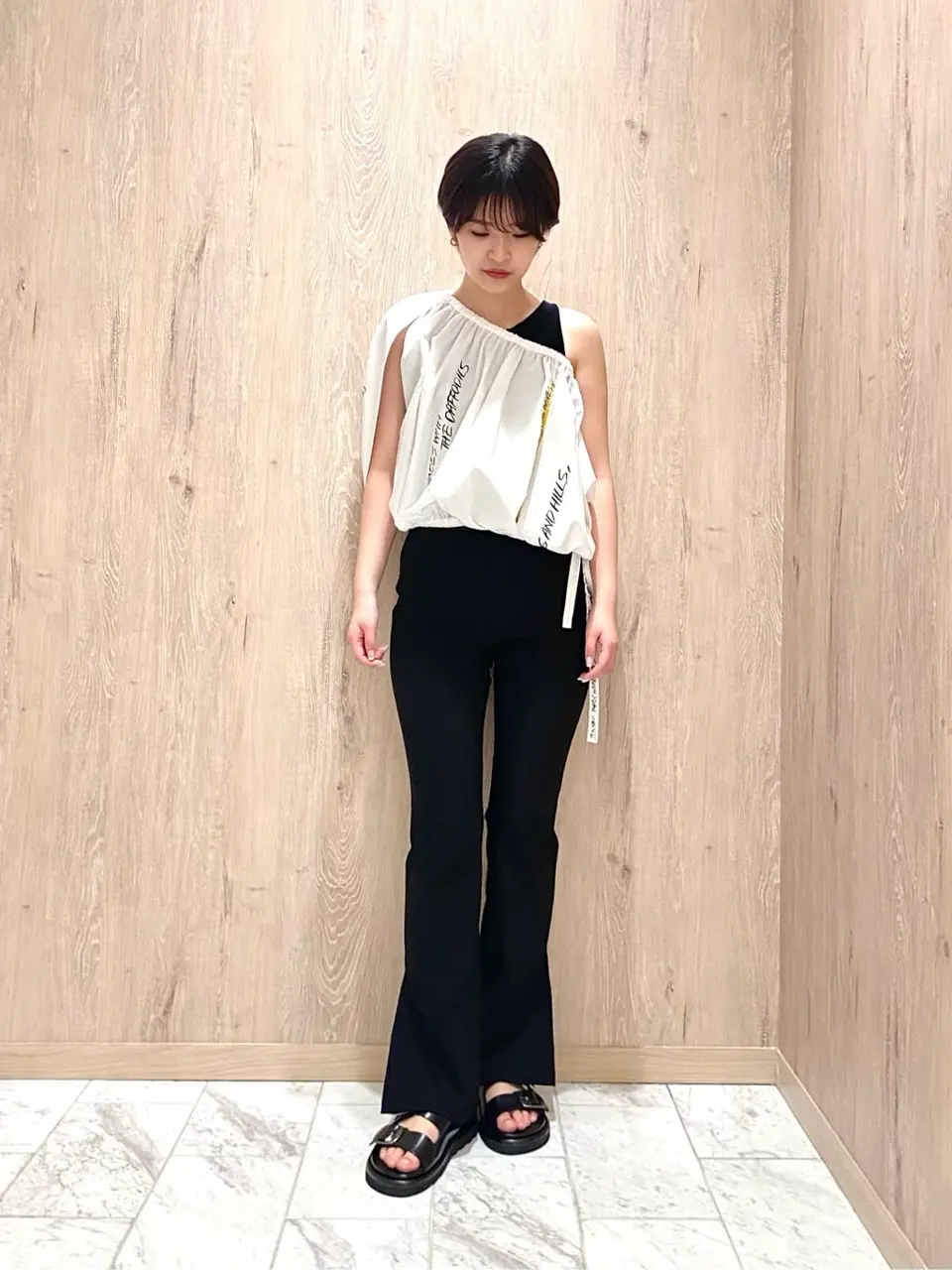 JOSEPH STUDIO スタッフ コーディネート画像