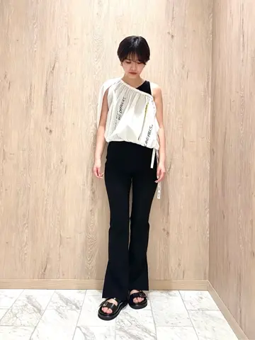 JOSEPH STUDIO スタッフ コーディネート画像