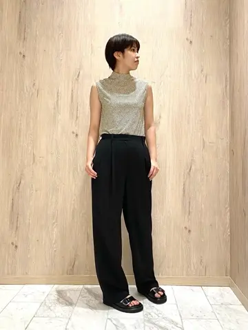 JOSEPH STUDIO スタッフ コーディネート画像