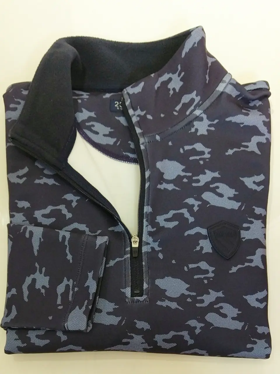 23区GOLF 山下 コーディネート画像