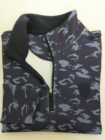 23区GOLF 山下 コーディネート画像