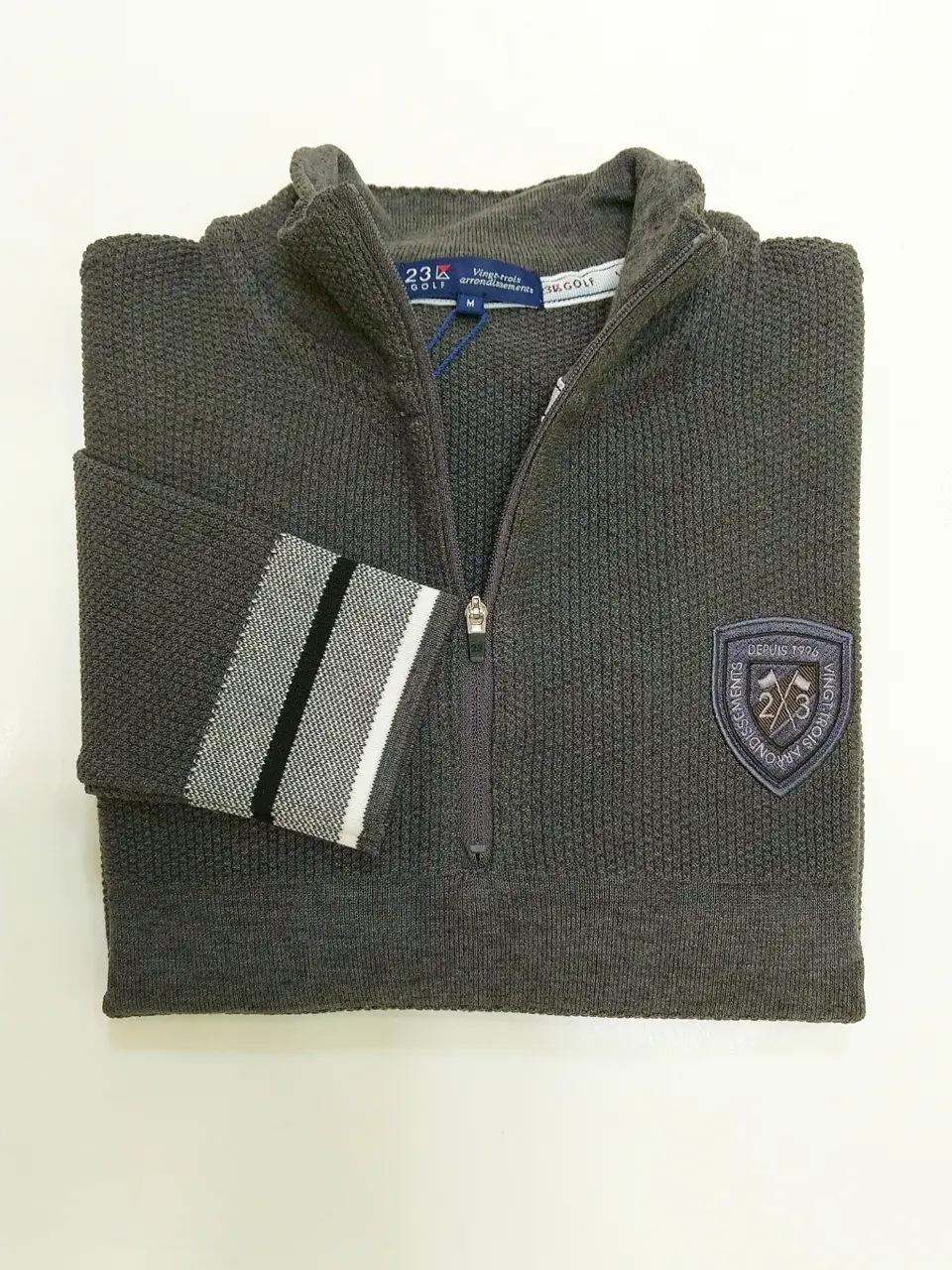 23区GOLF 山下 コーディネート画像