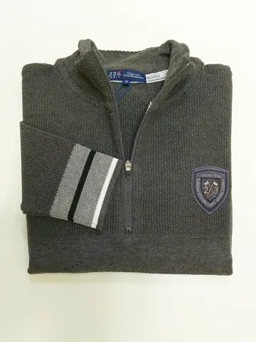 23区GOLF 山下 コーディネート画像